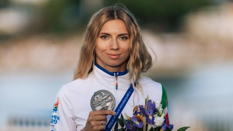 Кристина Тимановская выставила на продажу свою серебряную медаль