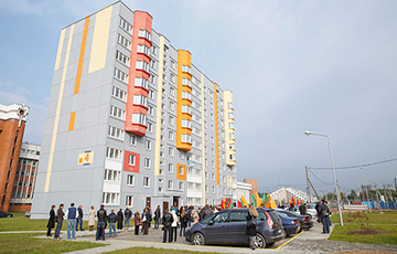 Белорусские академики: За жилье платим от 80 до 100% зарплаты