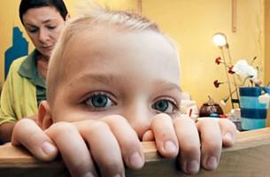 Отцы в Беларуси чаще лишаются родительских прав на детей