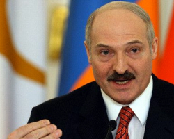 Лукашенко призывает зарабатывать на российском эмбарго
