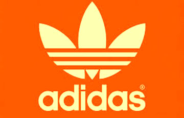 С сайта Adidas удалили одежду с советской символикой