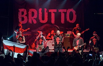 BRUTTO впервые выступили на крупнейшем музыкальном фестивале Европы