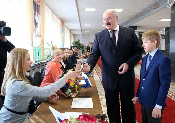 Лукашенко: Я готов к реформам, но нужны ли они народу?