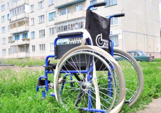 Как местные администрации помогают людям с инвалидностью