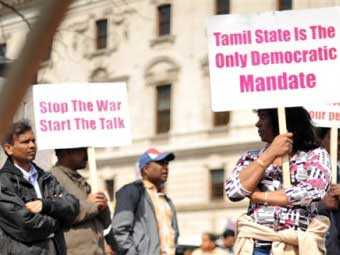 В Лондоне тамилы устроили митинг у представительств Шри-Ланки и Индии