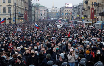 Акции в поддержку Навального в России и в мире: яркие фото