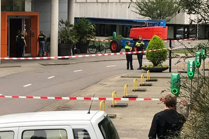 В здании голландской радиостанции захвачены заложники