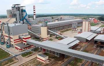 «Даже «ябатьки» выйдут»: на Красносельском цементном заводе зреет выступление рабочих