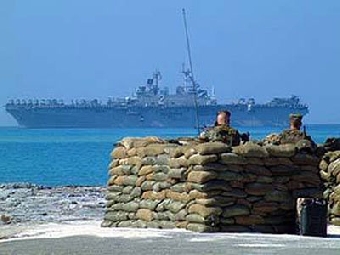 США и Япония договорились о переносе базы морпехов на Окинаве