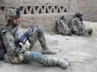 Британским военным разрешили покинуть Афганистан через Казахстан