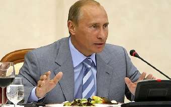 Путин поручил ускорить строительство  хранилищ газа  под Калининградом