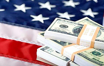 США остановили поставки наличных долларов в Афганистан