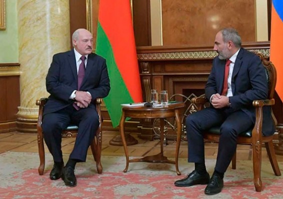 Лукашенко встретился с премьер-министром Армении Николом Пашиняном
