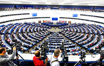 Парламентарии требуют принятия в ЕС «закона Магнитского»