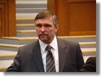 Владимир Коноплев переизбран на пост председателя Белорусской федерации гандбола