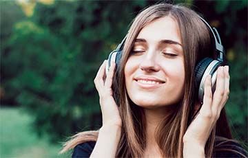 Специалисты рассказали, как музыка влияет на наш мозг