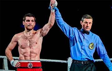 Украинский боксер победил россиянина в титульном поединке