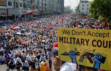Военная хунта Мьянмы назвала сроки проведения «выборов»