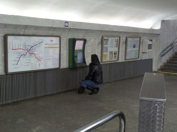 На станции метро «Восток» установили инфокиоск для лилипутов