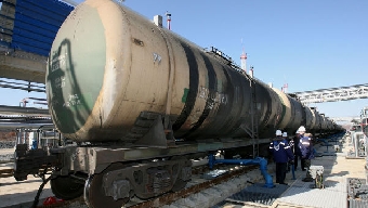 Россия увеличила экспортную пошлину на нефть до $273,5 за тонну