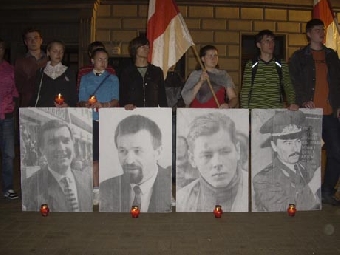 В Амстердаме вспомнили похищенных в Беларуси оппозиционеров (Фото)