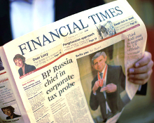 Западные СМИ: Решение S&P — последний удар по Кремлю