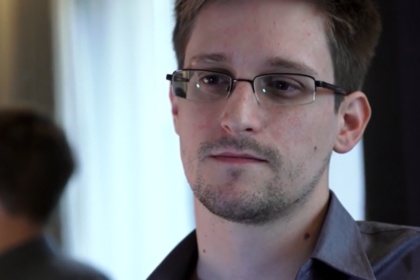 Сноуден провел пресс-конференцию онлайн