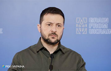 Зеленский уволил своего давнего друга с должности первого помощника президента