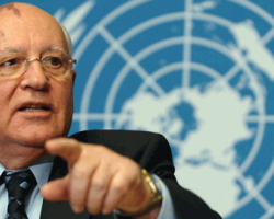 Горбачев: нельзя допустить возвращения к "холодной войне"