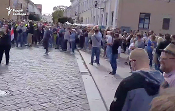 Жители Гродно вышли в центр города