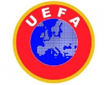 Платини принимает участие в заседании исполкома УЕФА в Минске