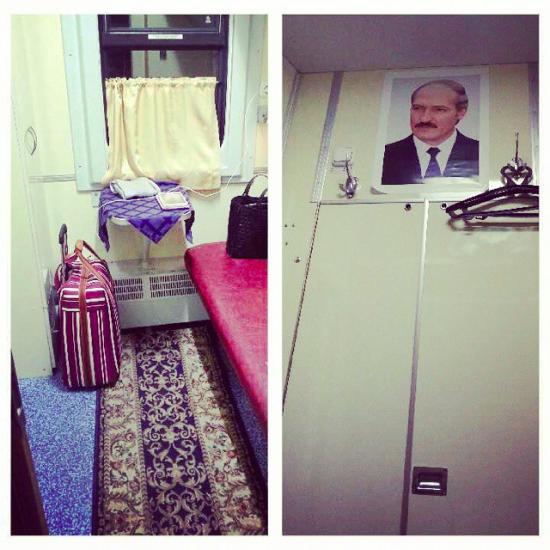 БЖД развешивает в вагонах поездов портреты Лукашенко