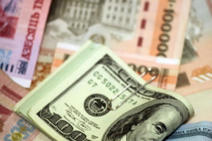 Доллар поднялся до 17 840 белорусских рублей