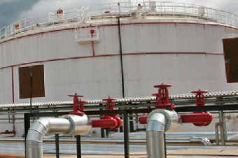 Мировые цены на нефть достигли шестимесячного максимума