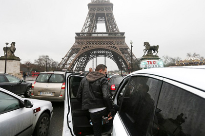 Во Франции резко упал уровень вождения