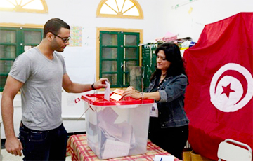 В Тунисе впервые за семь лет проходят местные выборы