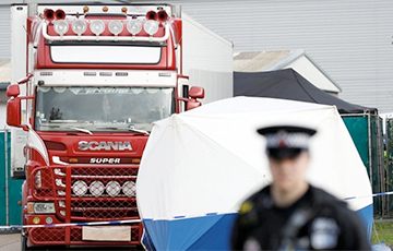 Стали известны подробности о найденной в Великобритании грузовике с 39 телами