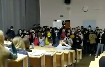 Видеофакт: Протест студентов Белорусского государственного института радиоэлектроники и информатики
