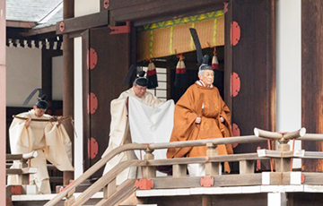 Император Японии впервые за 200 лет отрекается от престола