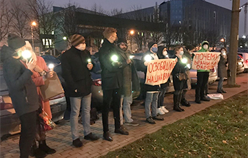В Минске медики с самого утра вышли на акцию солидарности