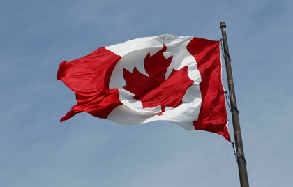 Школьница с ножами ранила восемь человек в Канаде