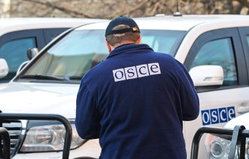 Наблюдатели ОБСЕ заметили в оккупированном Донбассе танки и «Гвоздики»