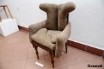 Минчанам показали арт-объекты из стульев