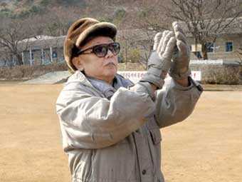 Ким Чен Ир уехал от американского дипломата на тракторный завод
