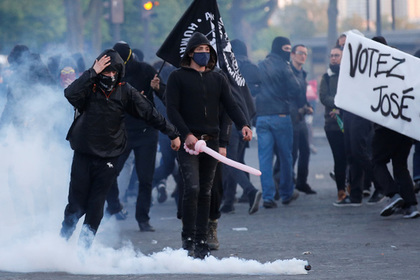Во время беспорядков в Париже задержаны более 140 человек