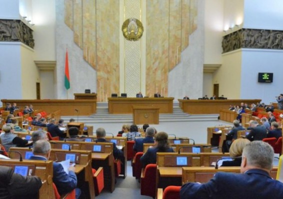 Правительство Беларуси утвердило программу действий в экономике на ближайшие два года