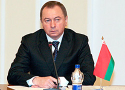 Макей оправдывается за каникулы Лукашенко