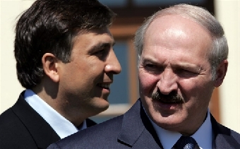 «Newsweek»: Лукашенко ведет Беларусь к краху