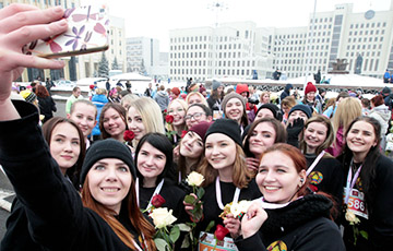 Равны ли в правах белорусские женщины и мужчины?