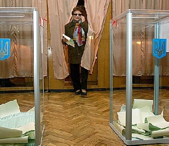 Как в Беларуси фальсифицируются выборы в присутствии наблюдателей (Видео)